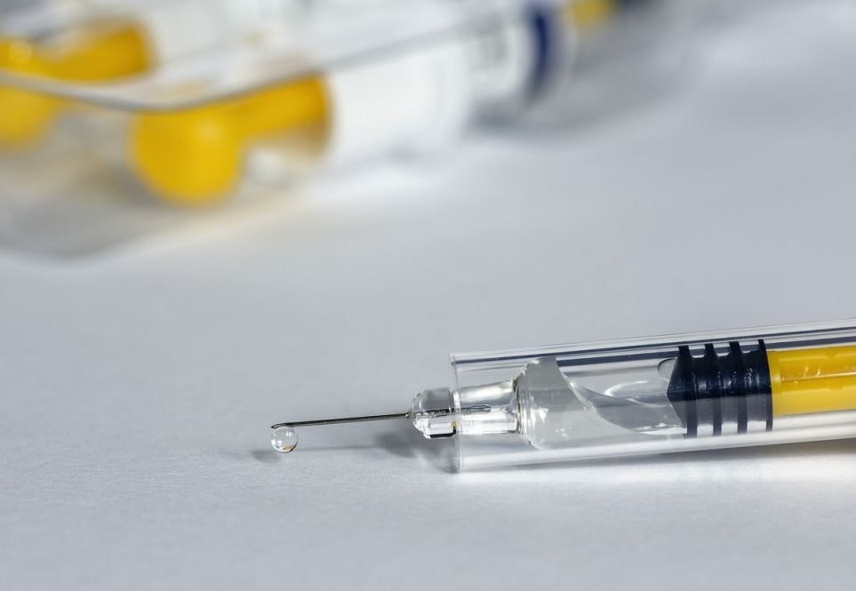 Przełom w systemie szczepień: nowa książeczka od 1 października