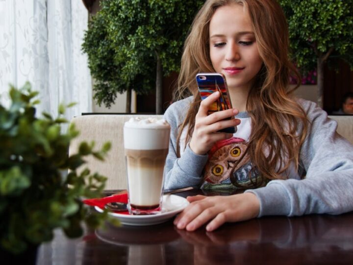 Nowe wsparcie dla dzieci i młodzieży w Dąbrowie Górniczej: Telefon Zaufania