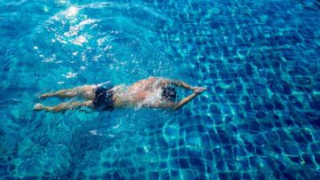 Dąbrowskie baseny na ratunek: Nowy program pływania dla dzieci już wkrótce!
