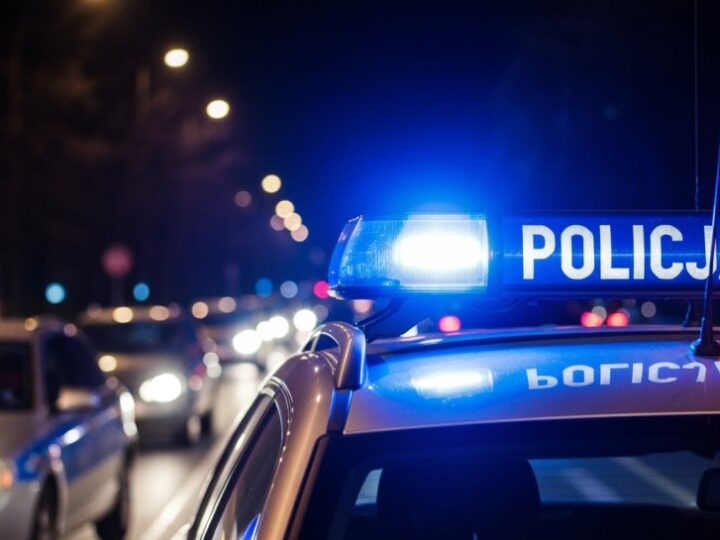 Brutalny rozbój w Dąbrowie Górniczej: Trzej Polacy zaatakowali 31-latka kijem bejsbolowym