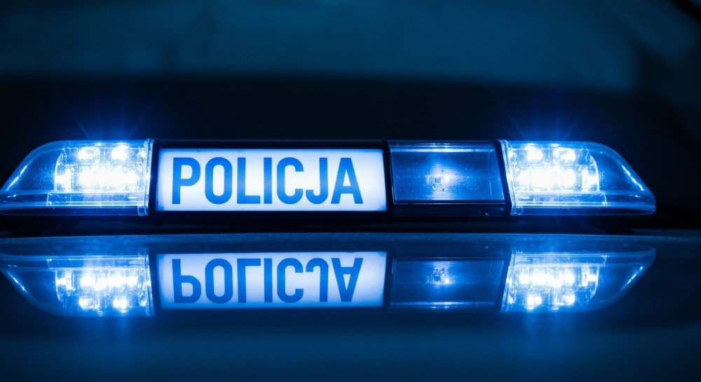 Pijana matka przyjechała po dzieci, nie zdając sobie sprawy z zagrożenia