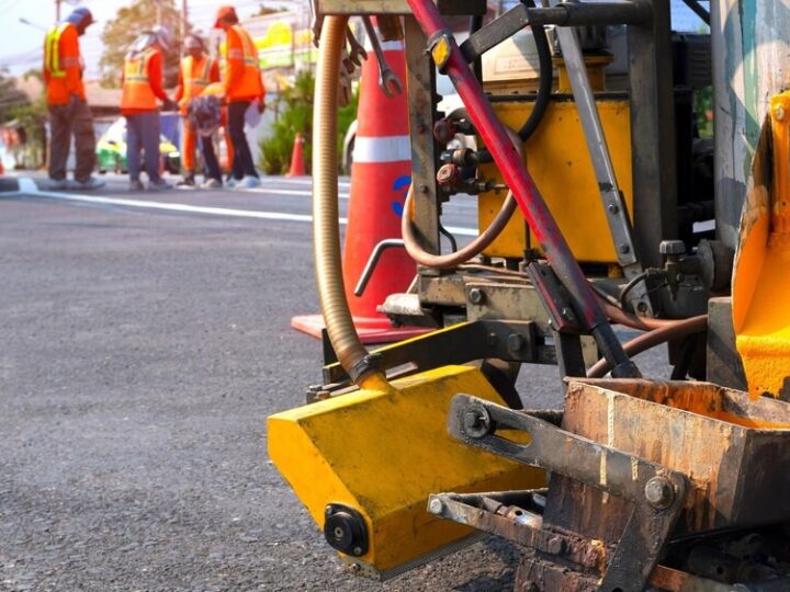 Zamknięcia ulicy Augustynika przed asfaltowaniem – prace rozpoczną się po Świętach