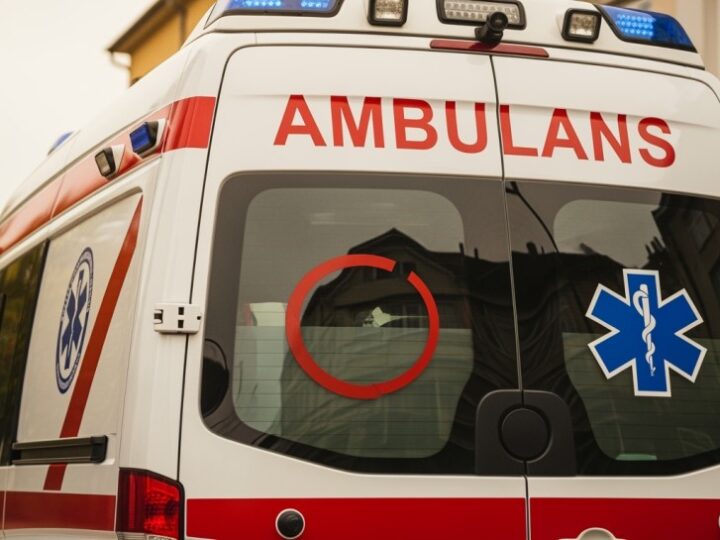 Strażacy dbają o bezpieczeństwo harcerzy na obozach w Dąbrowie Górniczej