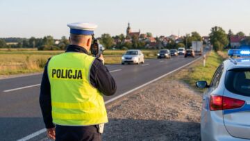 Na Jodłowej: ponad 3 promile i gotówka dla policjanta